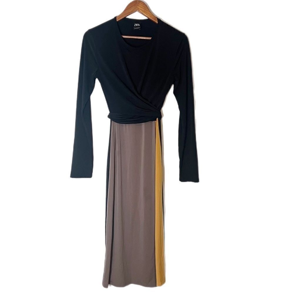 Zara Black and Mustard Long Sleeve Dress - Picture 2 of 6